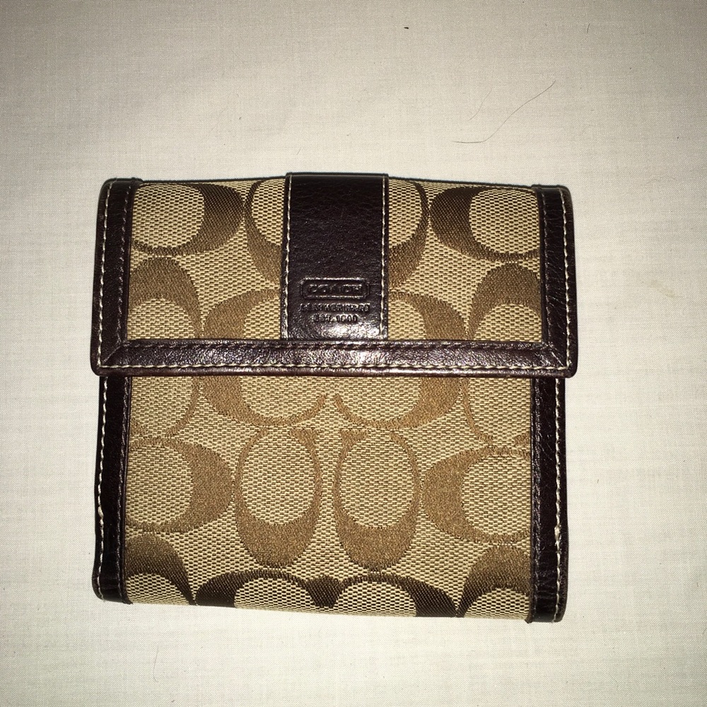 Coach Signature Small Wallet